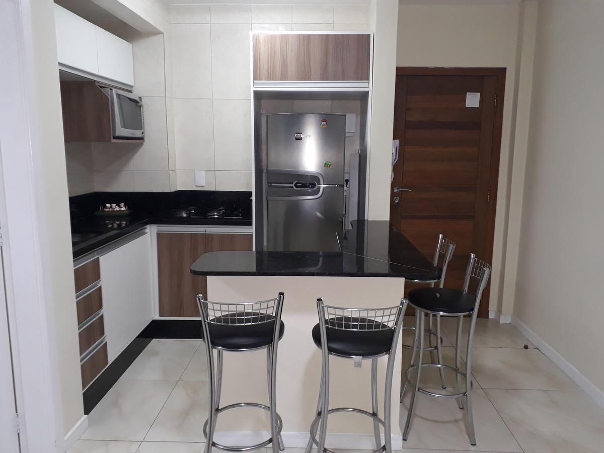 Ótimo Apto. 180 metros da Praia Balneário Camboriú Exterior foto